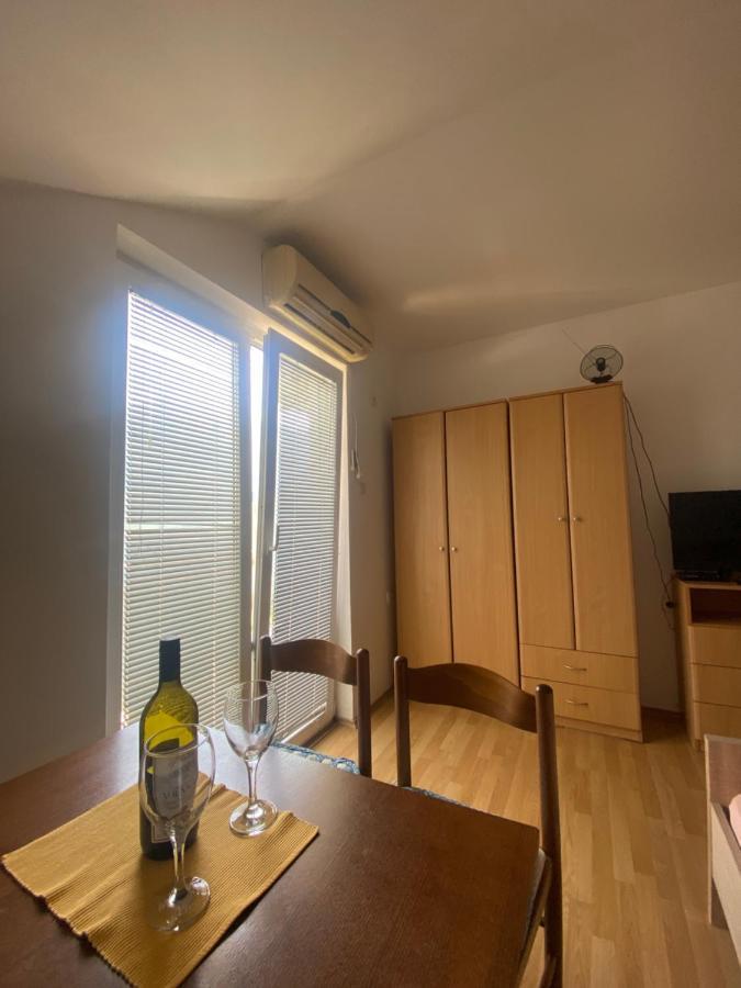 Apartments Djuricic Котор Екстериор снимка