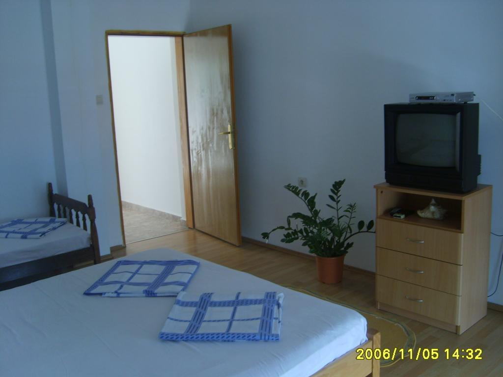 Apartments Djuricic Котор Екстериор снимка